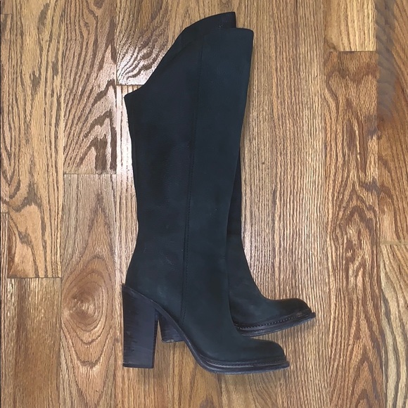 Vera Wang Tall Navy Leather Riding Boots 8 **Sole - Picture 2 of 8